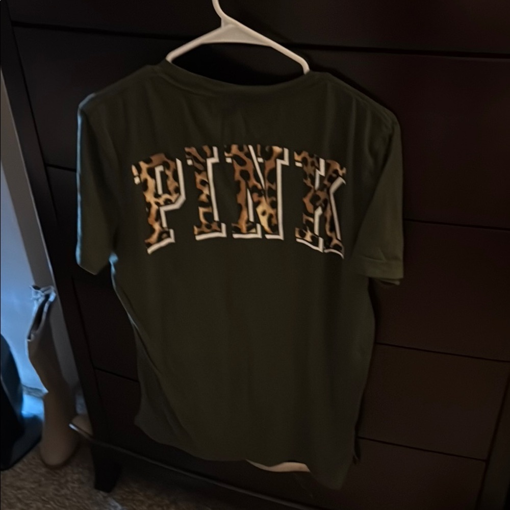 Green PINK T-Shirt with Leopard Print